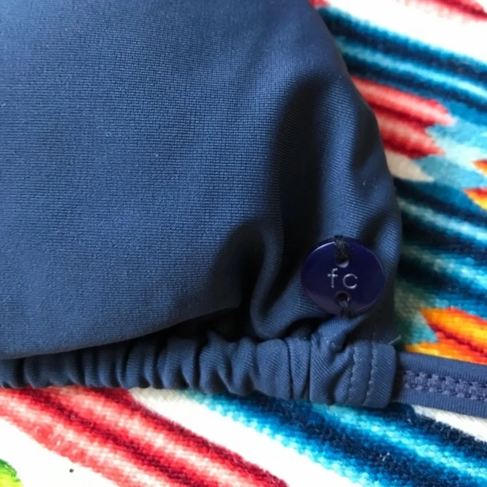 FCUK French Connection Triangle String Bikini Top Hardware - Picture 5 of 7